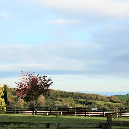 Апартаменты Cozy Country On Equestrian Estate *