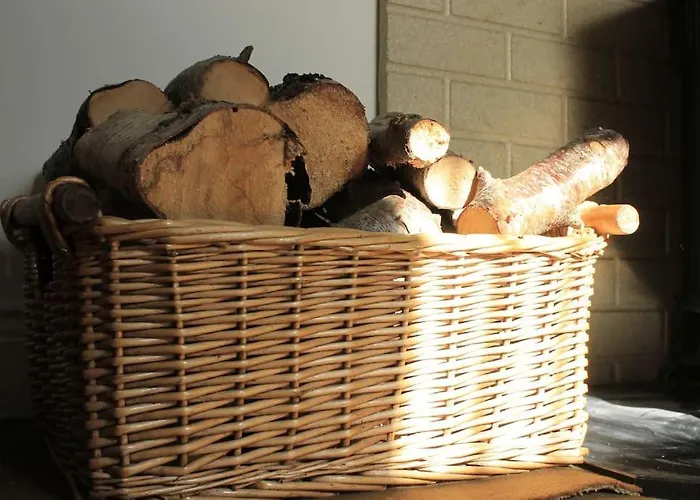 Cozy Country On Equestrian Estate